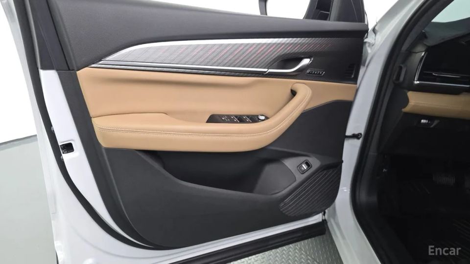 Renault-KoreaSamsung Grand Koleos