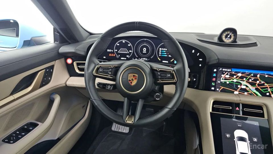 Porsche Taycan