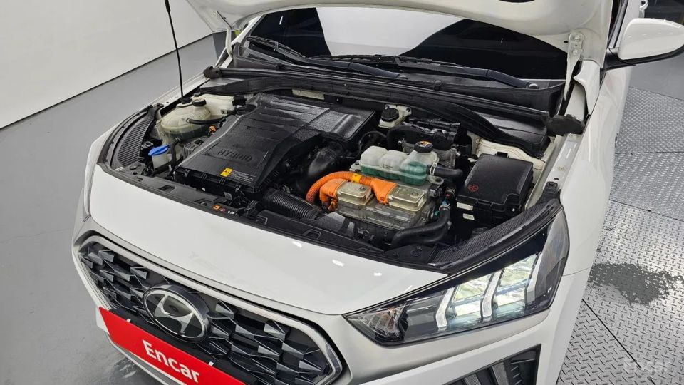 Hyundai Ioniq