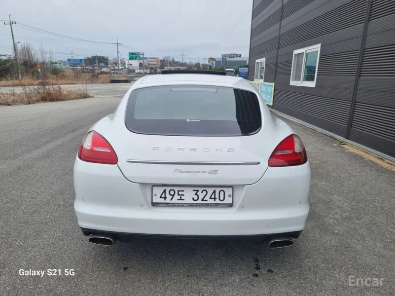 Porsche Panamera