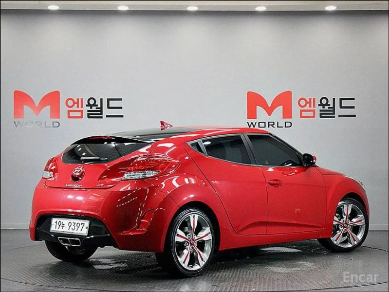 Hyundai Veloster