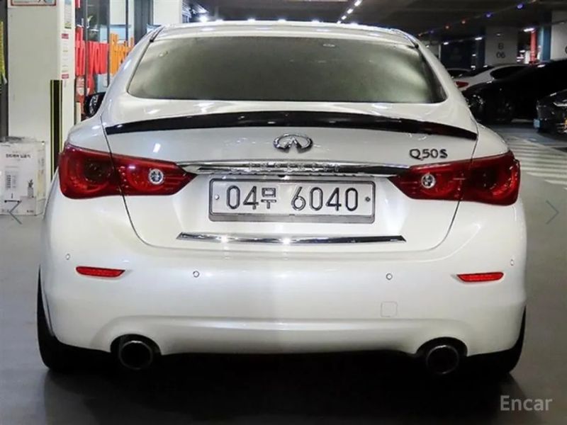 Infiniti Q50