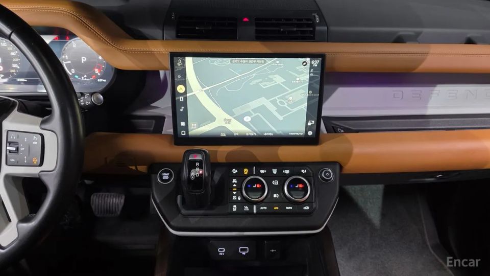 Land Rover Defender
