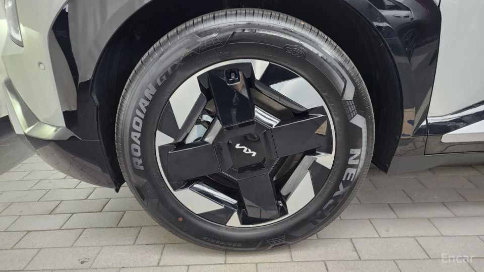 Kia EV5