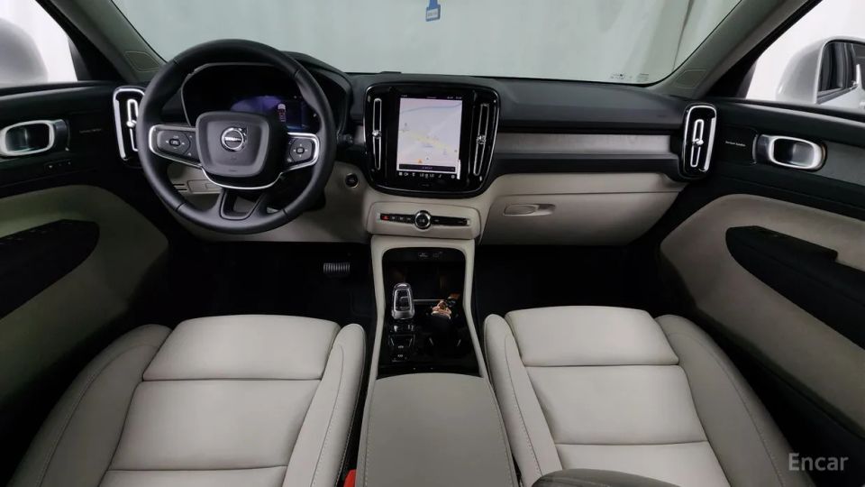 Volvo XC40