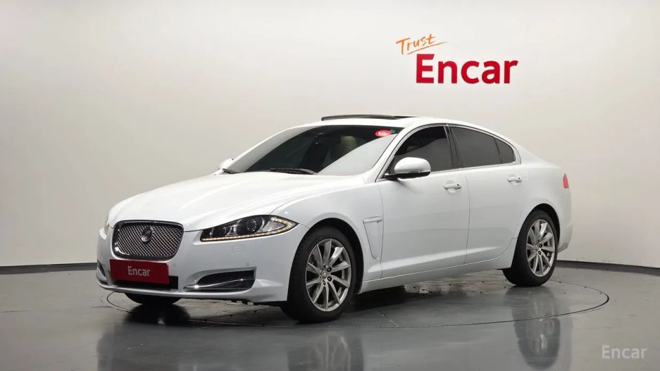 Jaguar xf