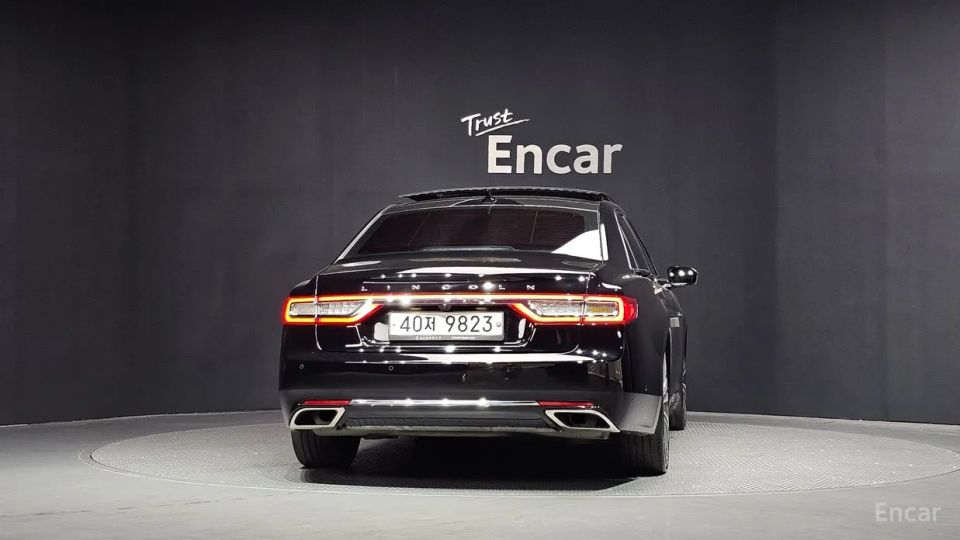 Lincoln Continental