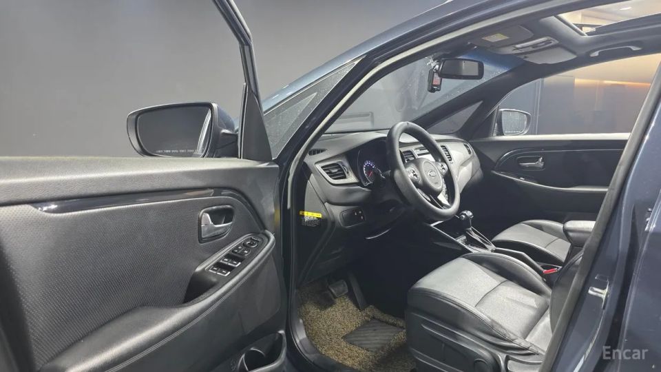 Kia Carens