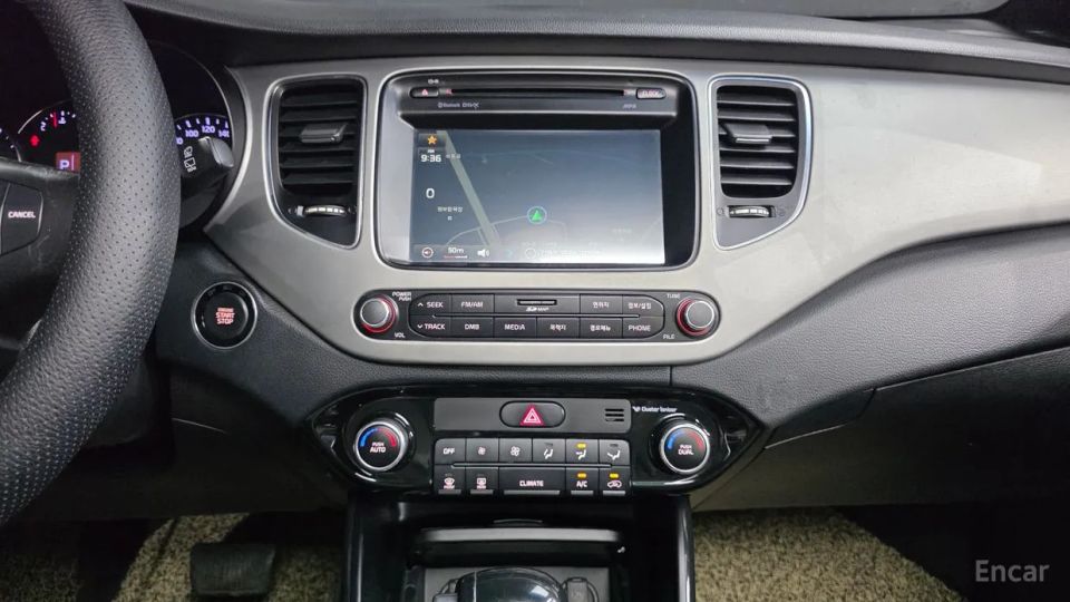 Kia Carens