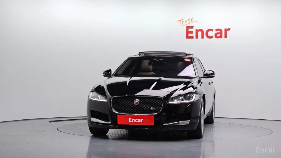 Jaguar xf