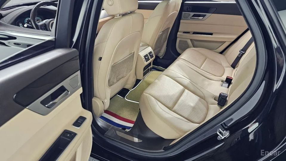 Jaguar xf