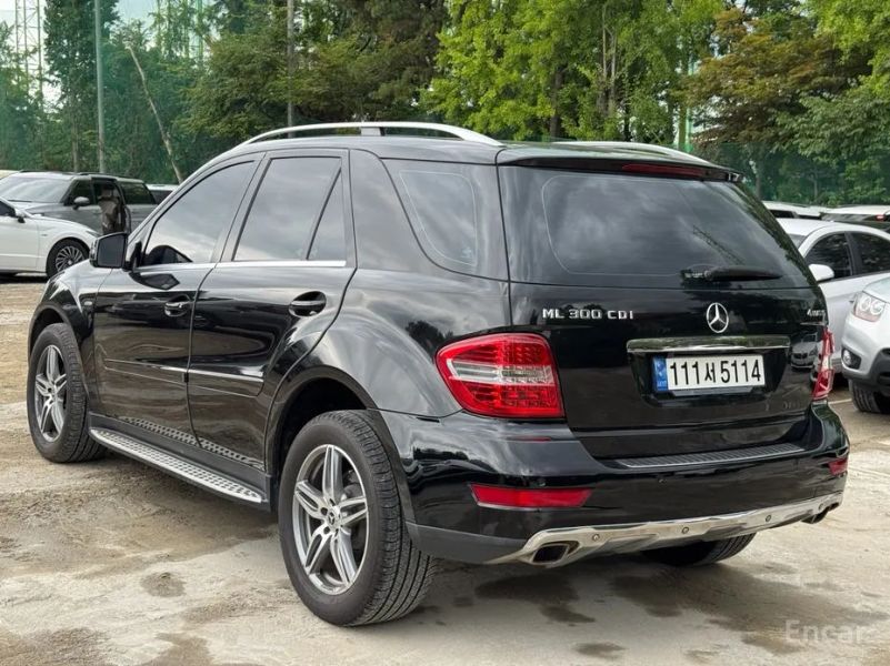 Mercedes-Benz M-class