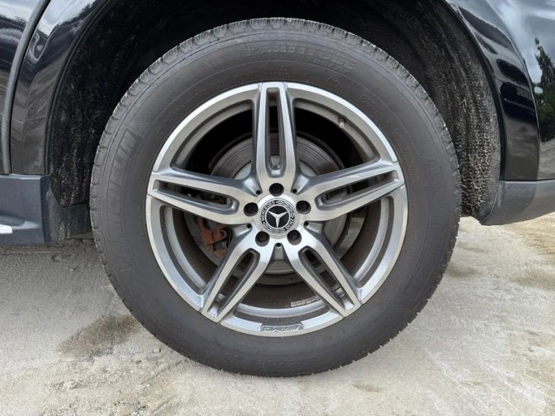 Mercedes-Benz M-class
