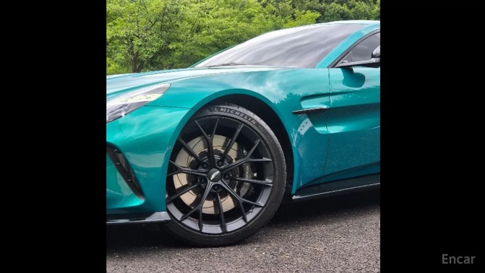Astonmartin Vantage