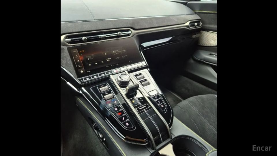 Astonmartin Vantage