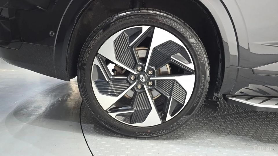 Renault-KoreaSamsung Grand Koleos