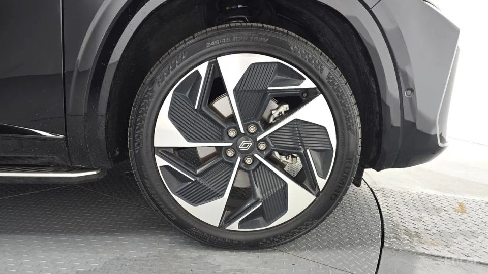Renault-KoreaSamsung Grand Koleos