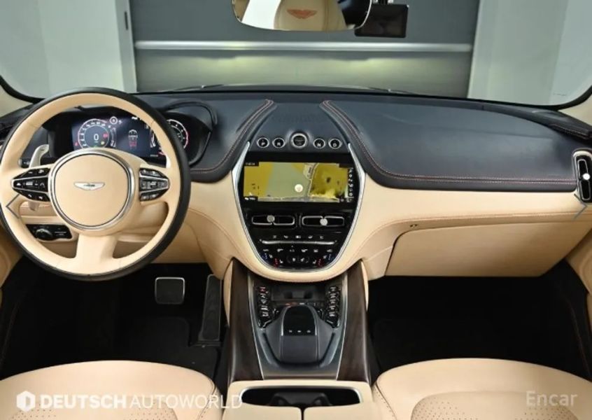 Astonmartin DBX