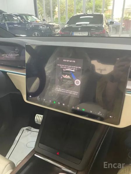 Tesla model-x