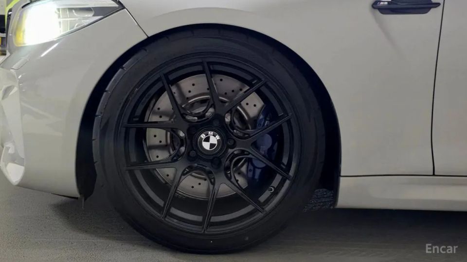 Bmw M2