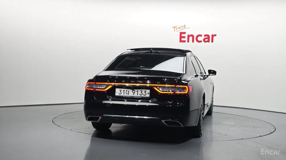 Lincoln Continental