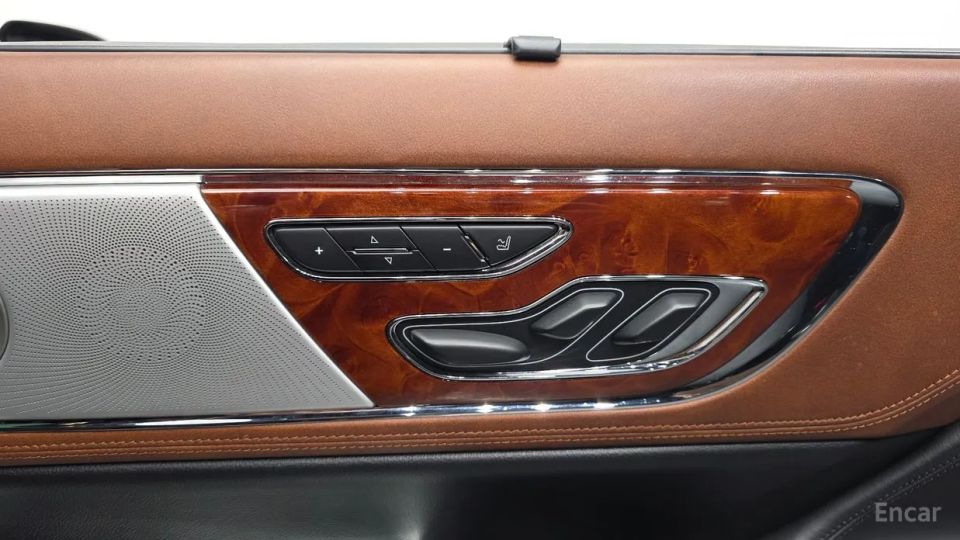 Lincoln Continental