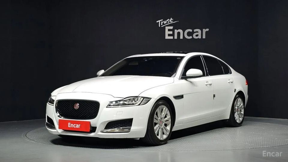 Jaguar xf