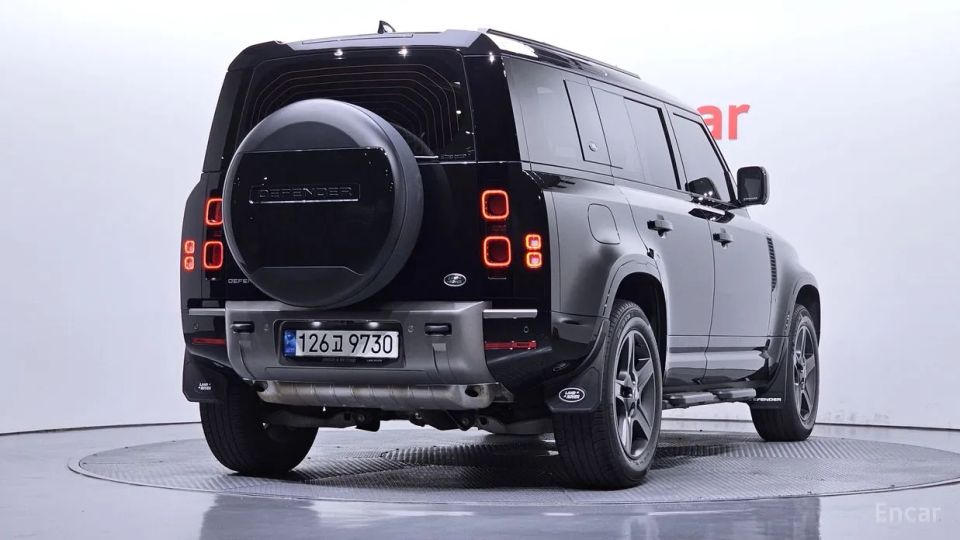 Land Rover Defender
