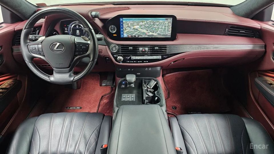 Lexus LS