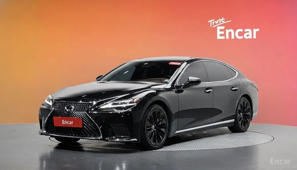 Lexus LS