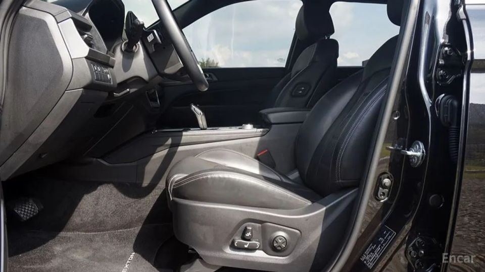 KG_Mobility_Ssangyong Rexton
