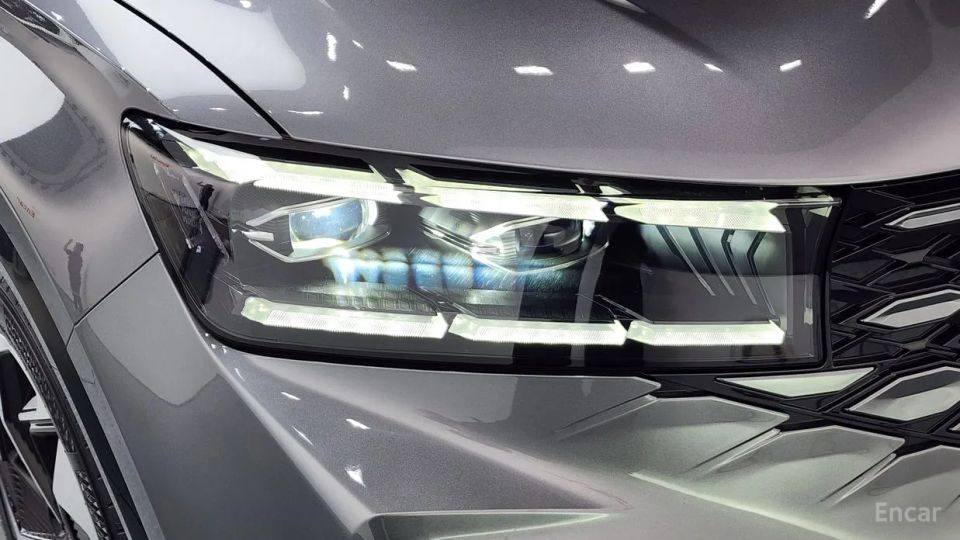 Renault-KoreaSamsung Grand Koleos