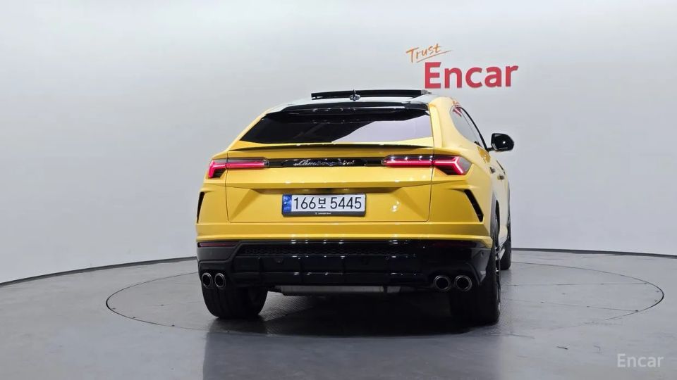 Lamborghini urus