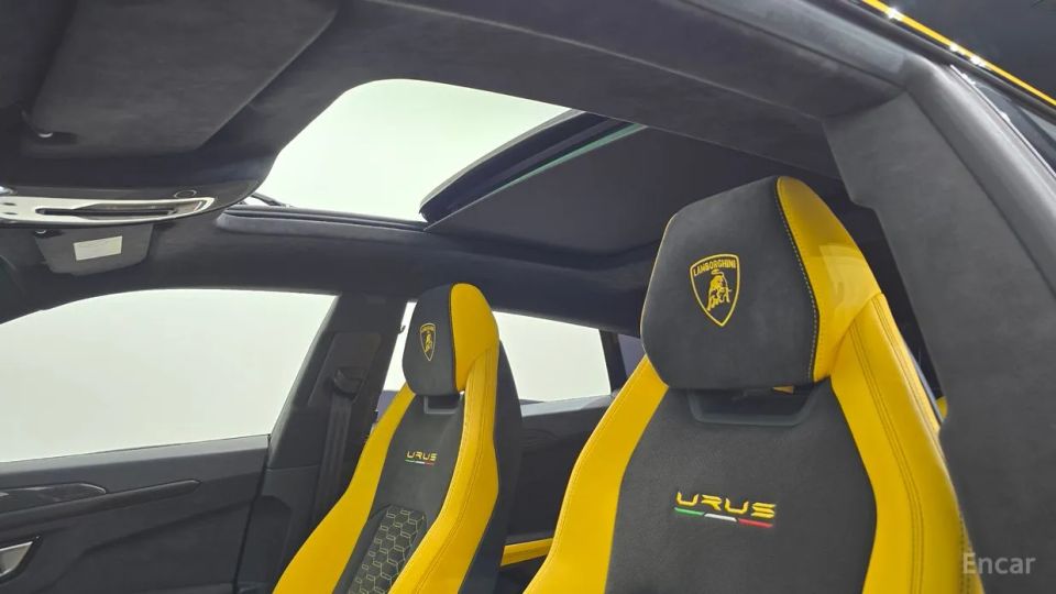 Lamborghini urus