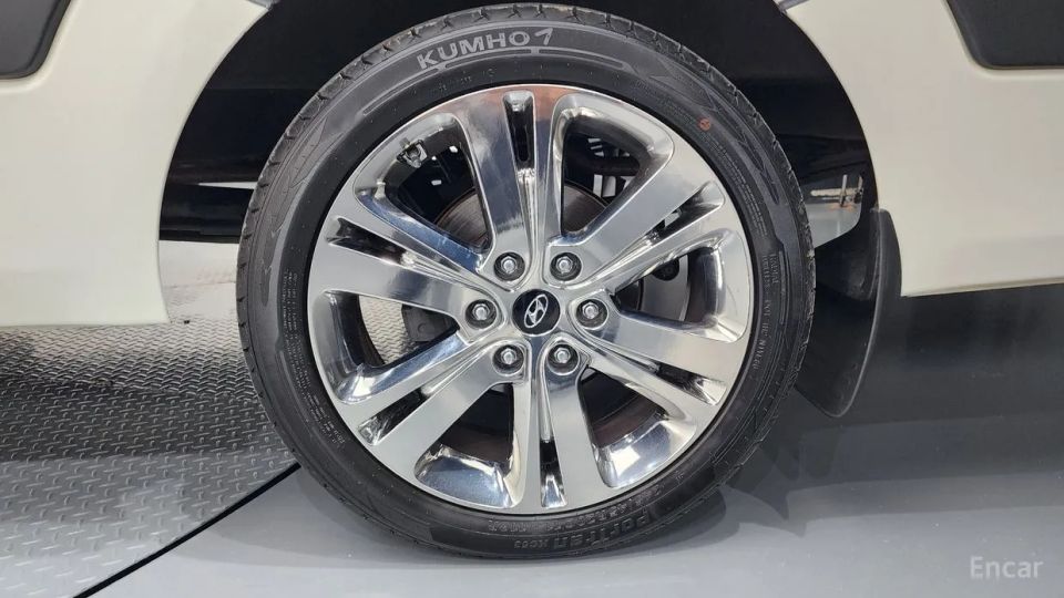 Hyundai Solati