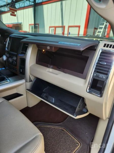 Dodge Ram Pick Up