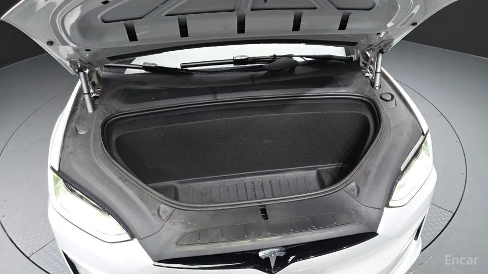 Tesla model-x
