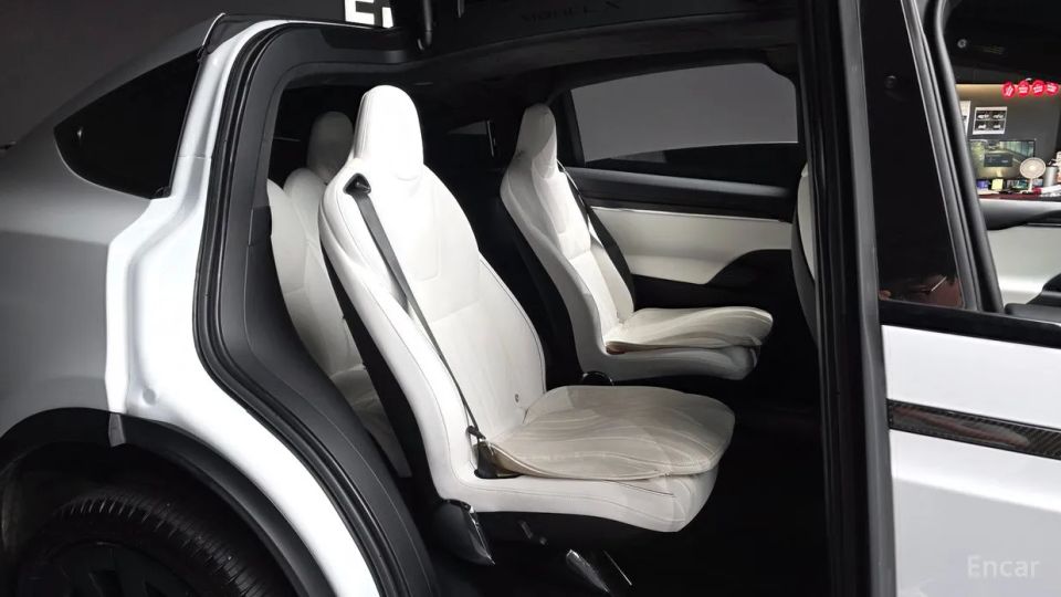 Tesla model-x