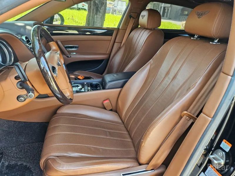 Bentley Flying Spur