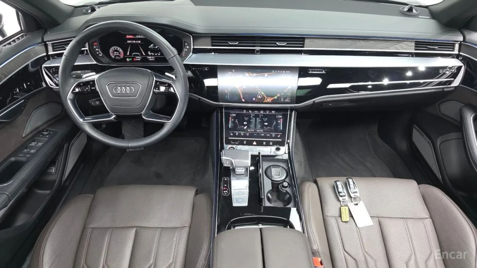 Audi A8