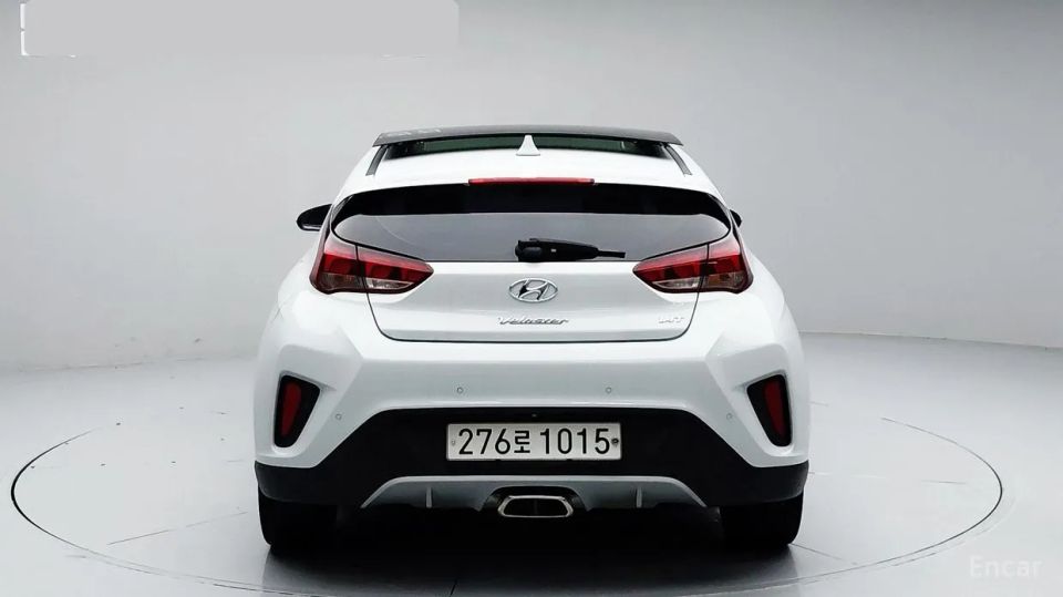 Hyundai Veloster