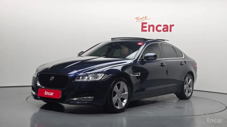 Jaguar xf