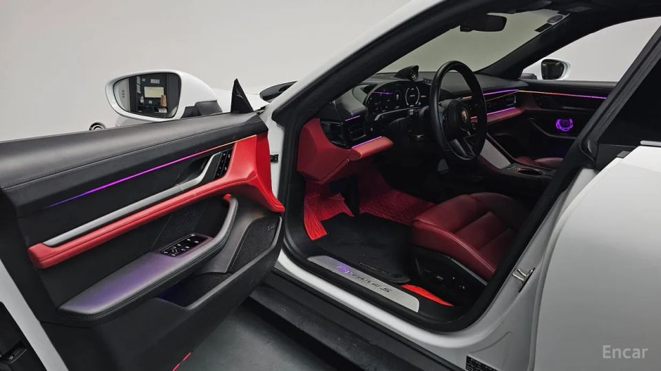 Porsche Taycan