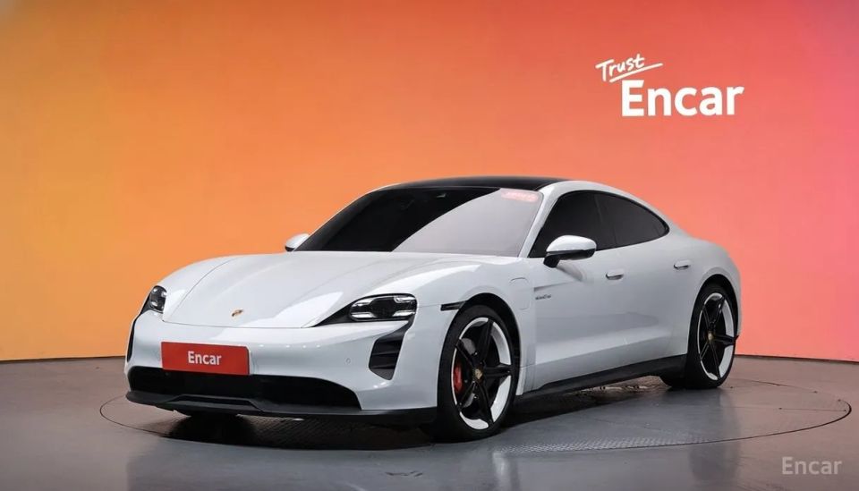 Porsche Taycan