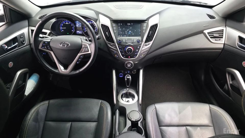 Hyundai Veloster