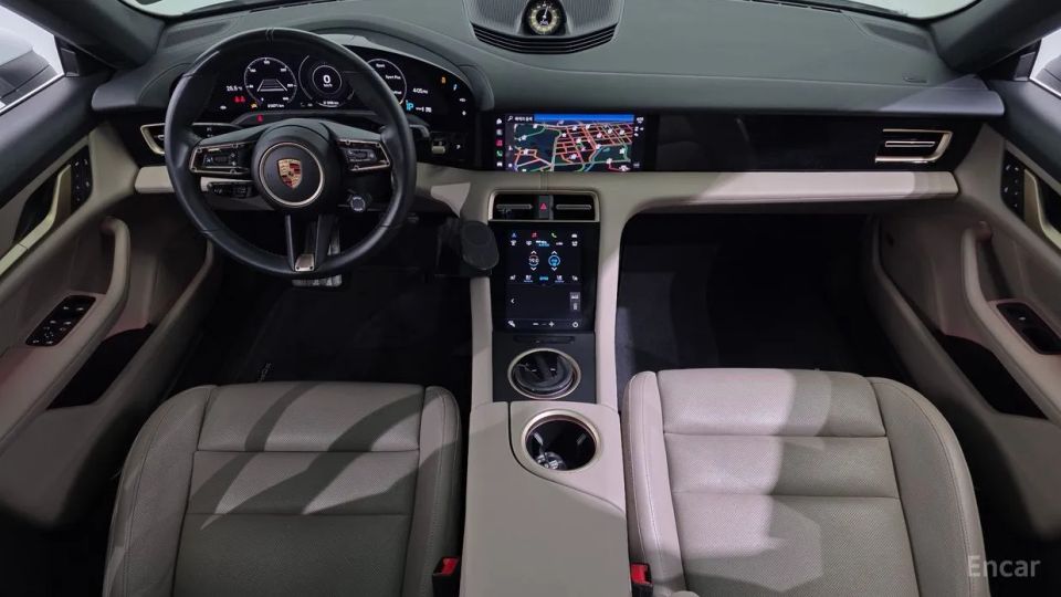Porsche Taycan