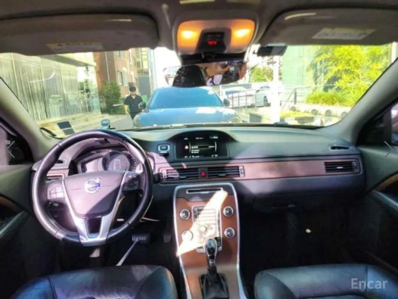 Volvo XC70