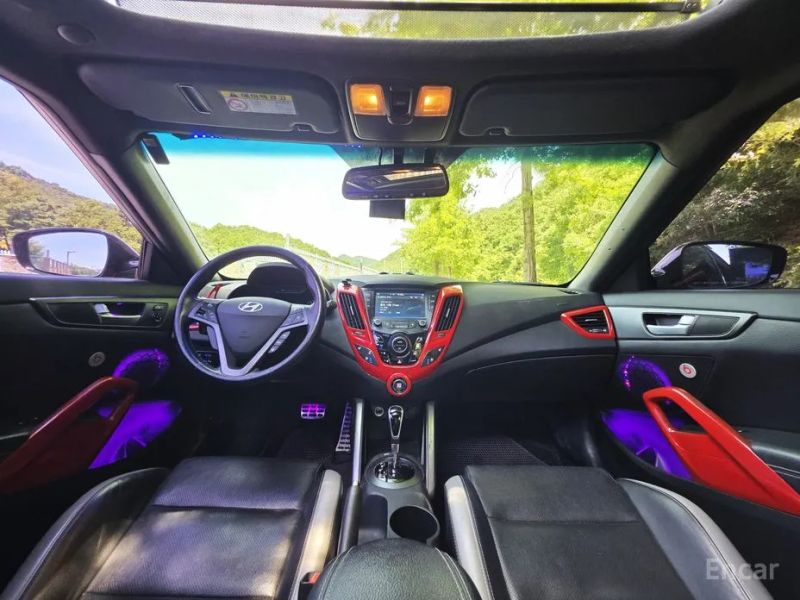 Hyundai Veloster