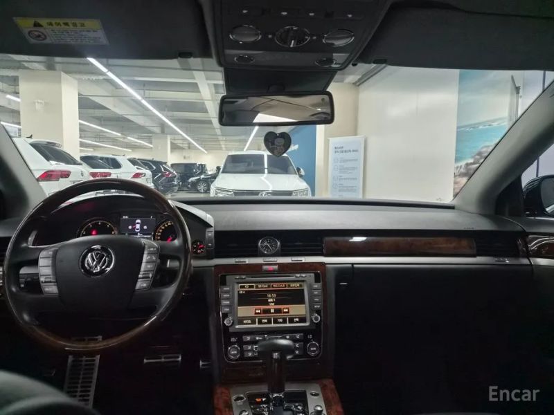 Volkswagen Phaeton