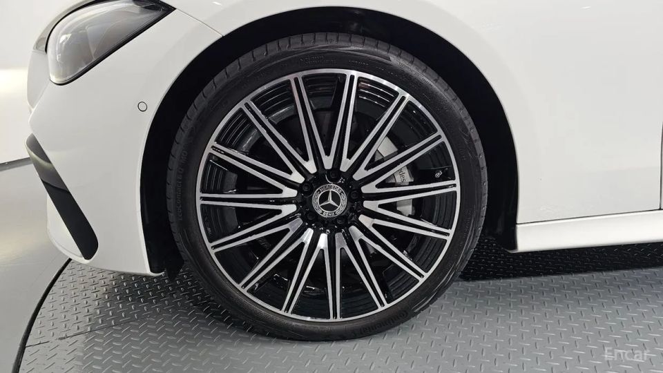 Mercedes-Benz CLE-Class